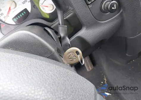 2004 Dodge Ram 1500 Slt/Laramie z USA, uszkodzony, nr VIN 1D7HA18D84J102973